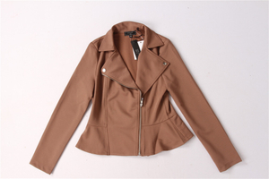 Chaqueta informal agradable para mujer de chocolate