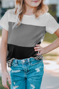 Camisetas de chicas con bloques de color